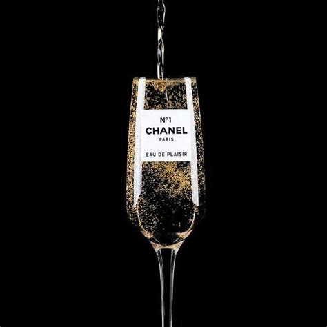 chanel 6 new n|Chanel no 6 champaagne glasses.